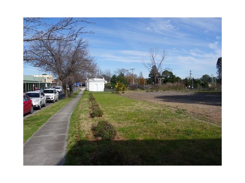 225-229 Argyle Street, Moss Vale NSW 2577