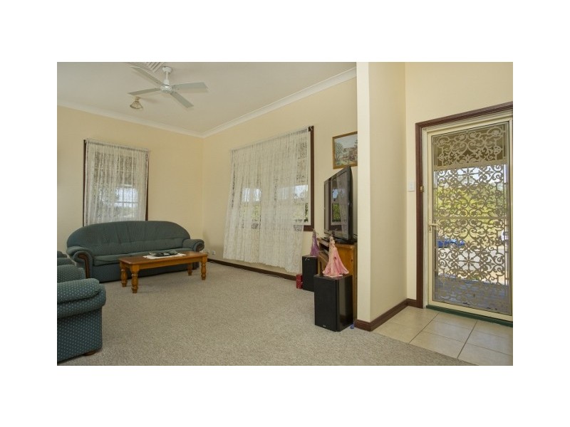 69 Chapman St, Dungog NSW 2420