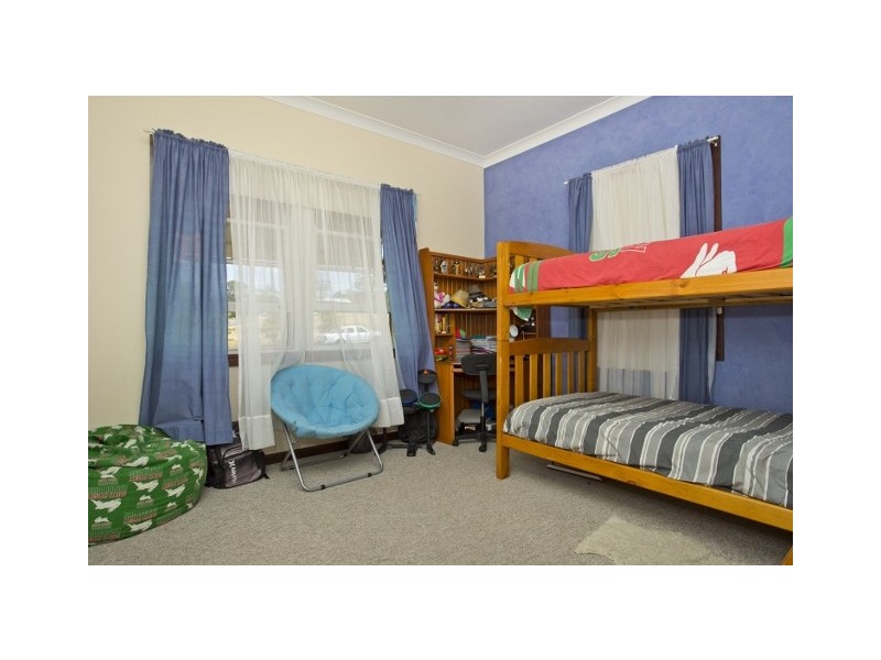 69 Chapman St, Dungog NSW 2420