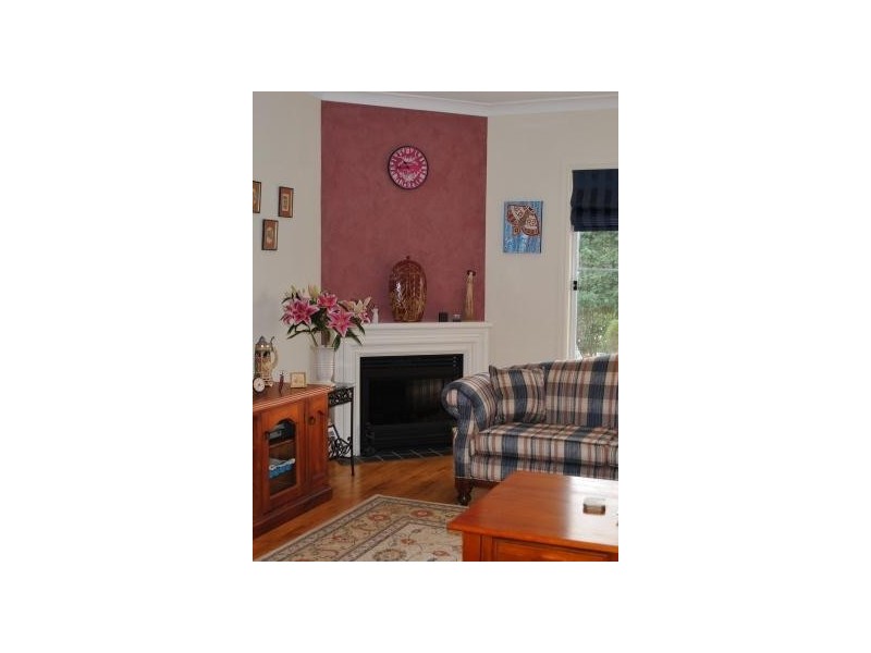 19 Stirling Drive, Bowral NSW 2576