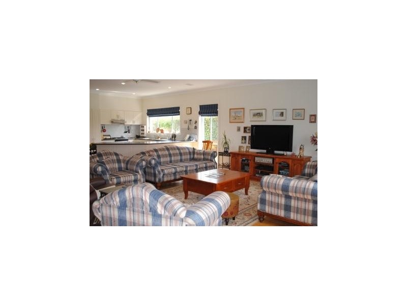 19 Stirling Drive, Bowral NSW 2576