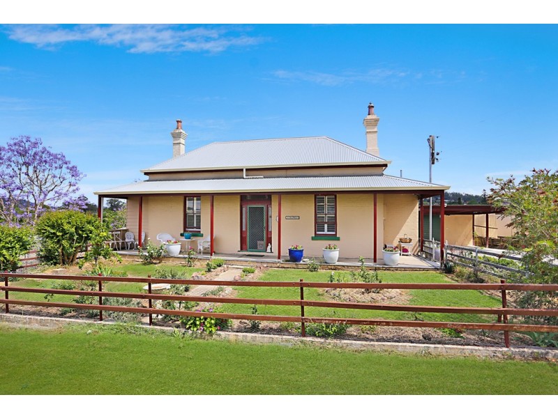 2 Chapman Street, Dungog NSW 2420