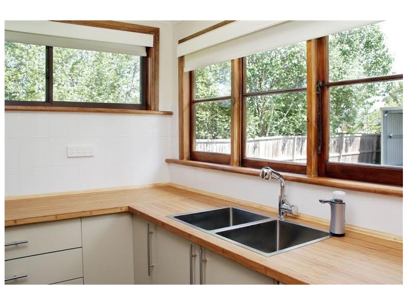 26 Old Hume Highway, Yerrinbool NSW 2575