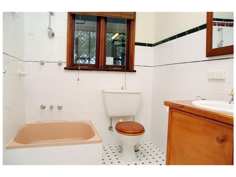 26 Old Hume Highway, Yerrinbool NSW 2575