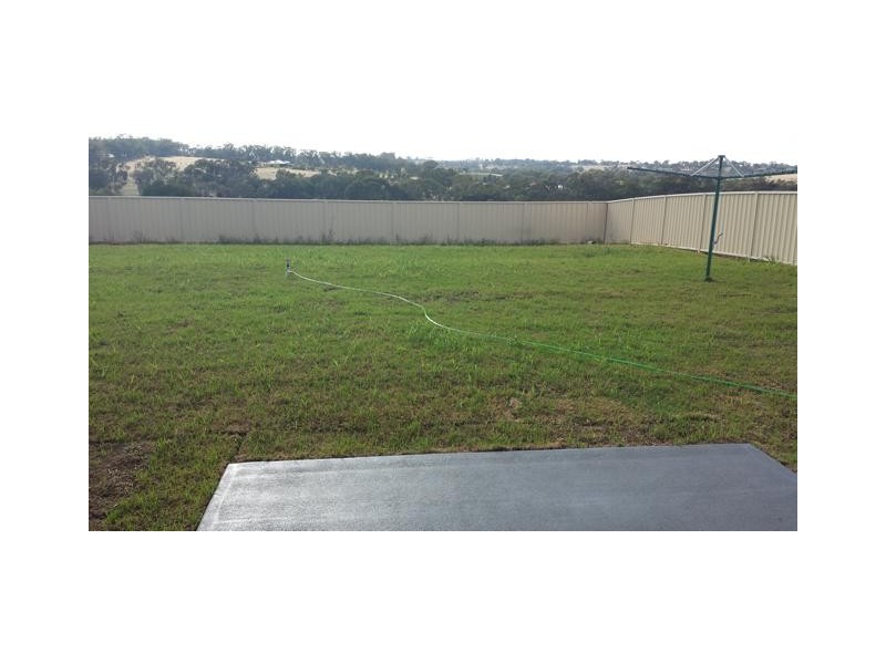 76 Hill Street, Young NSW 2594