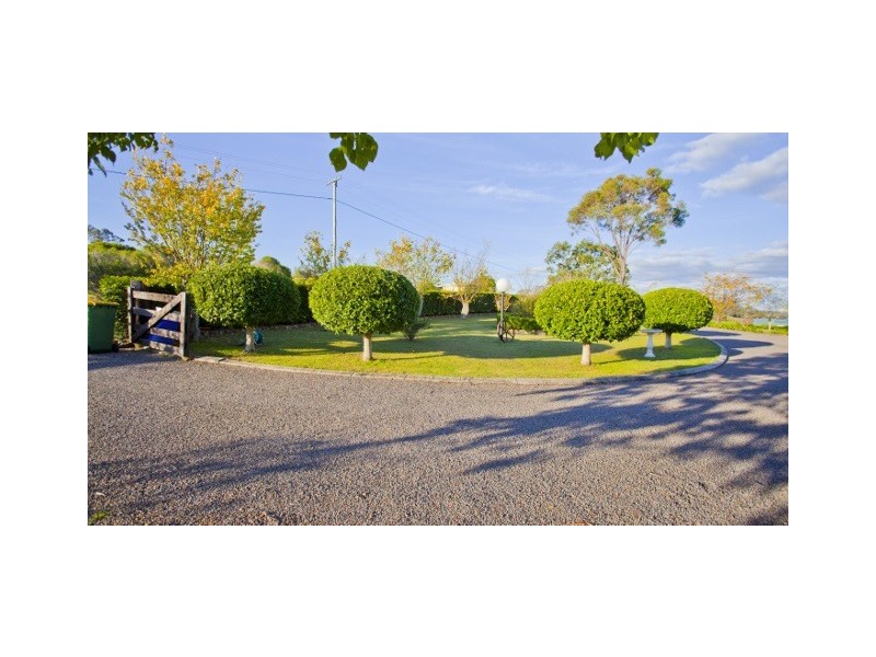 39 Wade Street, Dungog NSW 2420