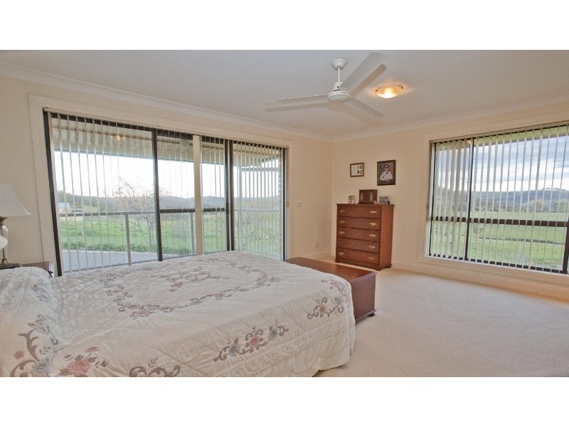 39 Wade Street, Dungog NSW 2420