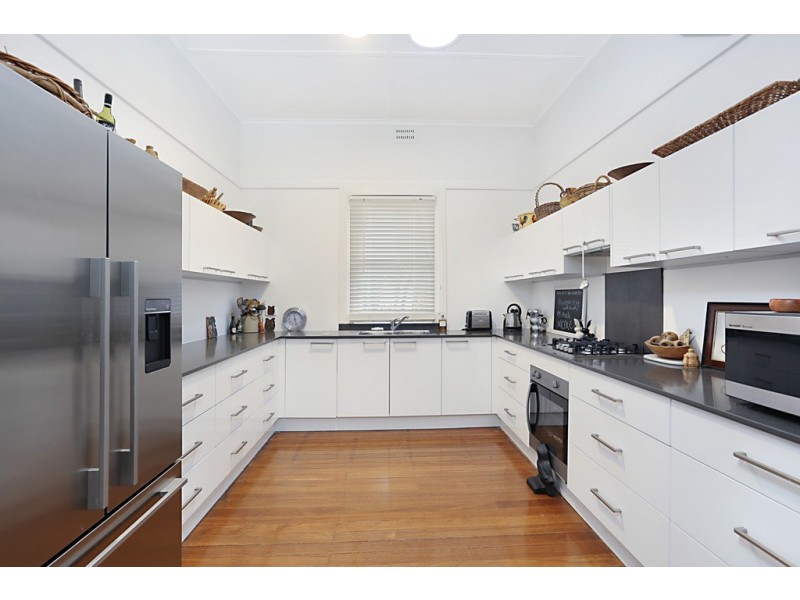 21 Lord Street, Dungog NSW 2420