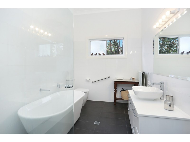 21 Lord Street, Dungog NSW 2420