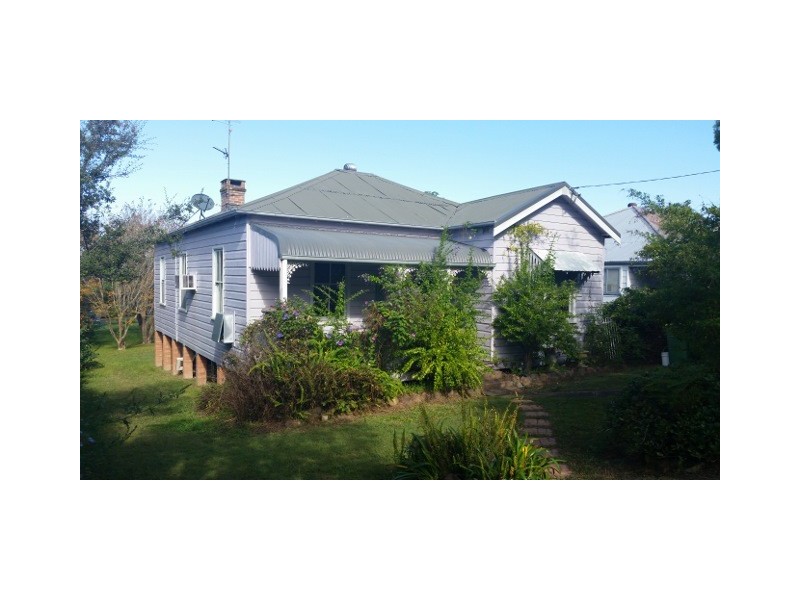 22 Mary Street, Dungog NSW 2420