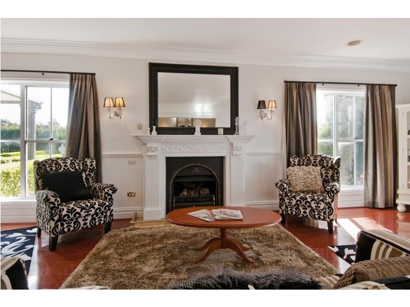 1 Songline Place, Burradoo NSW 2576