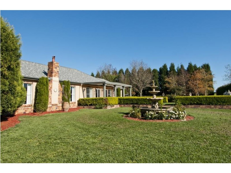 1 Songline Place, Burradoo NSW 2576