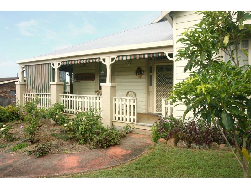 51 Lord Street, Dungog NSW 2420