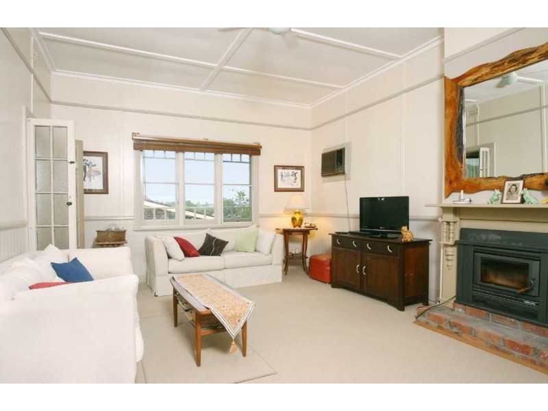 51 Lord Street, Dungog NSW 2420