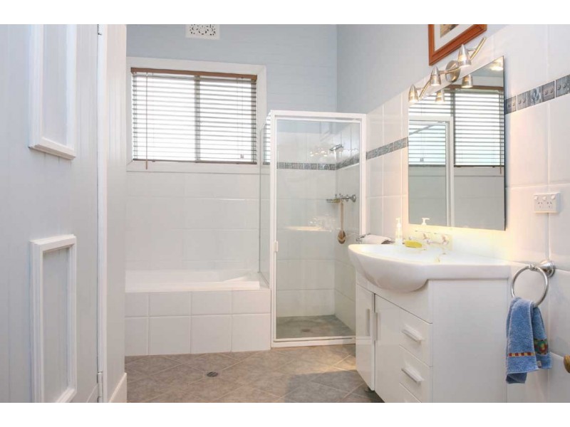 51 Lord Street, Dungog NSW 2420