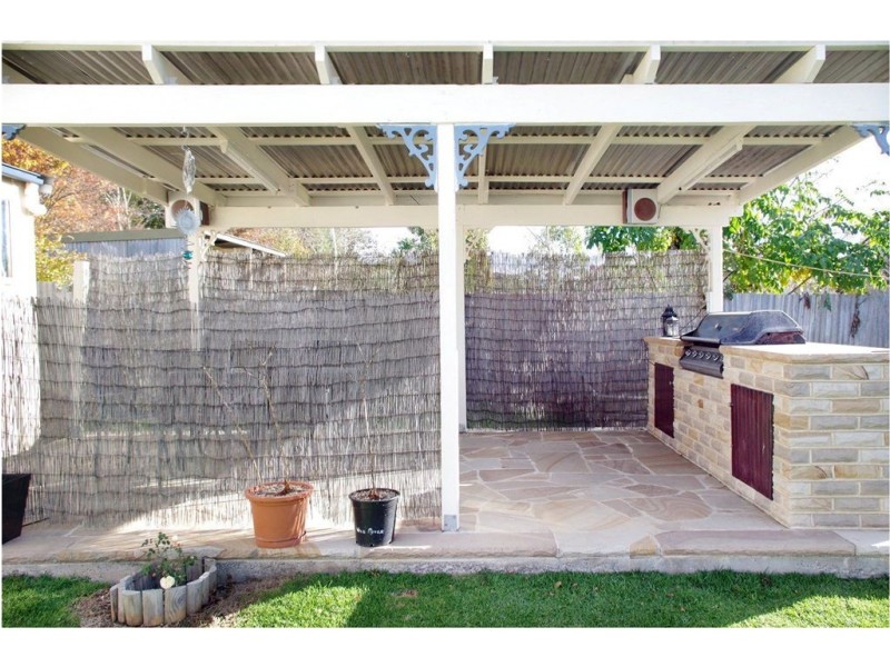 41 Yarrawa Street, Moss Vale NSW 2577