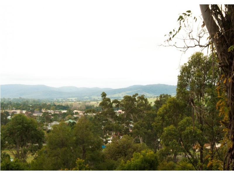 5 Eloiza Street, Dungog NSW 2420