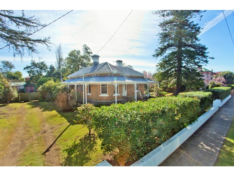 54 Belmore Road, Lorn NSW 2320