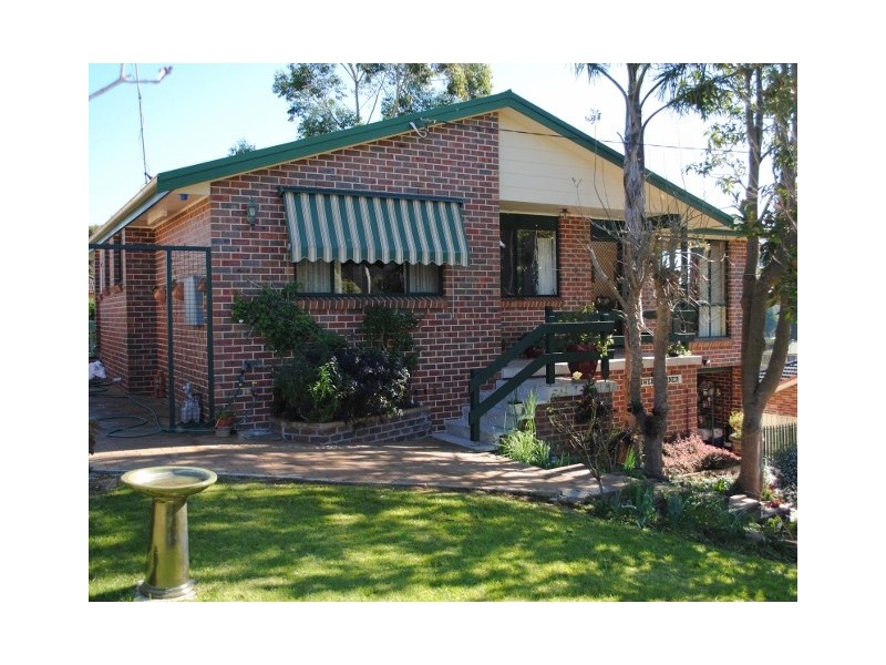 9 Villiers Road, Moss Vale NSW 2577
