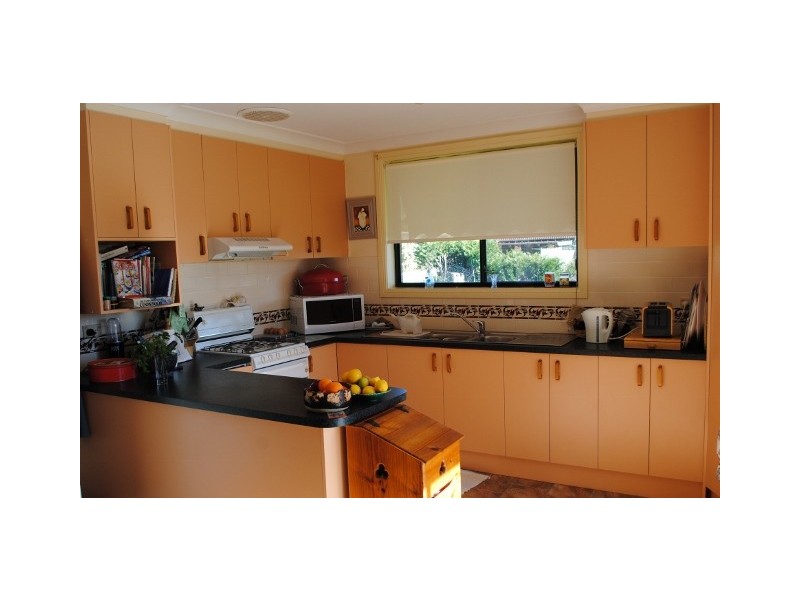 9 Villiers Road, Moss Vale NSW 2577