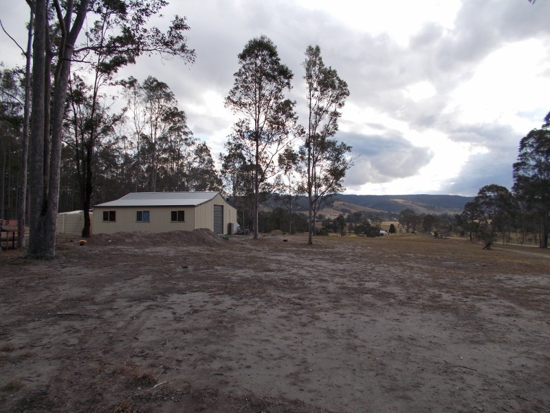 637 Brookfield Road, Wallarobba NSW 2420