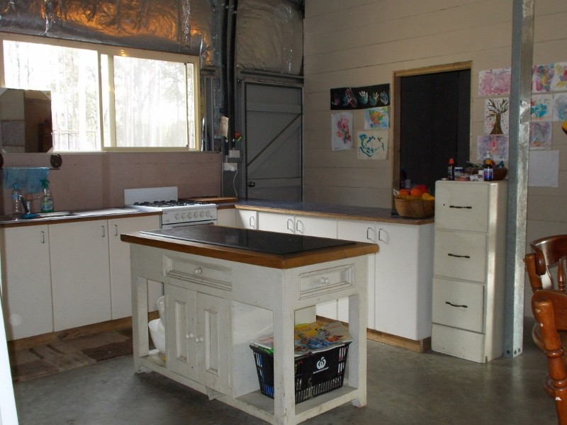 637 Brookfield Road, Wallarobba NSW 2420