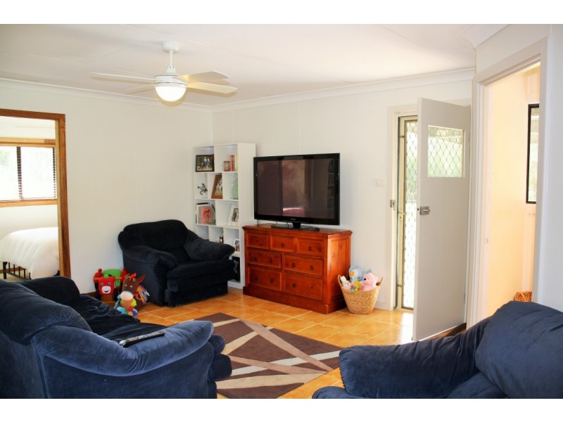 75 Gaggin Street, Clarence Town NSW 2321