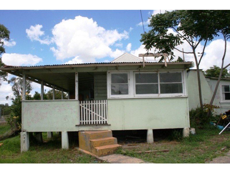 2 Brown Street, Dungog NSW 2420