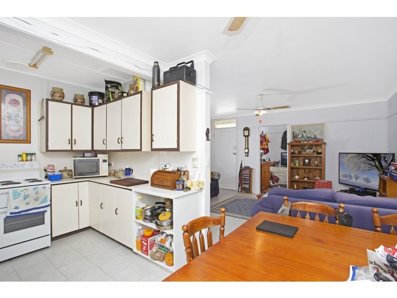 14 Verge Street, Dungog NSW 2420