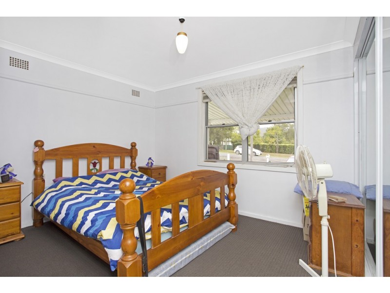 14 Verge Street, Dungog NSW 2420