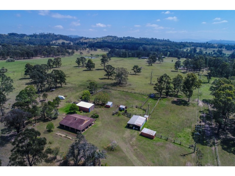 90 Wallarobba-Brookfield Road, Clarence Town NSW 2321