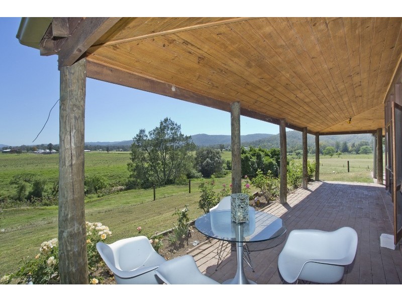 1 Queen Street, Paterson NSW 2421