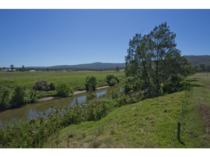 1 Queen Street, Paterson NSW 2421