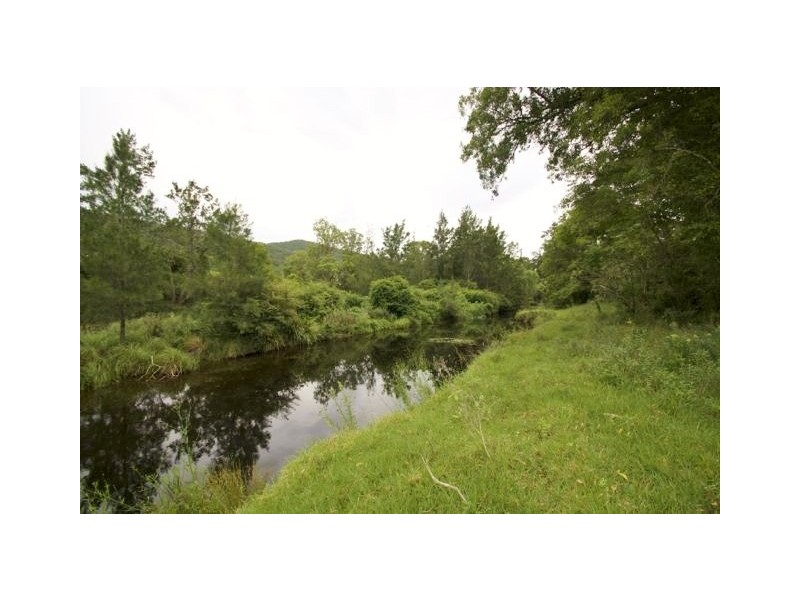 374 Moores Road, Monkerai NSW 2415