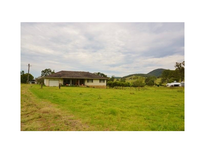 374 Moores Road, Monkerai NSW 2415