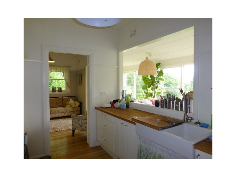 8 Ferndale Road, Bundanoon NSW 2578