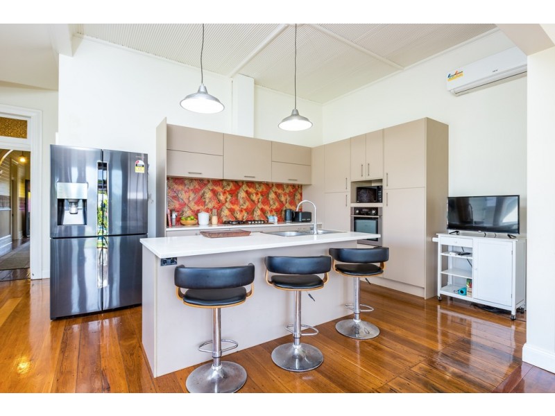 7 Mackay Street, Dungog NSW 2420