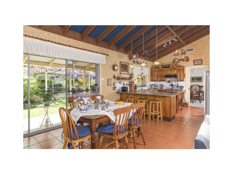 8 Bangalay Close, Brandy Hill NSW 2324