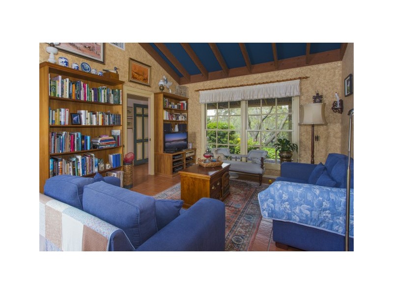 8 Bangalay Close, Brandy Hill NSW 2324