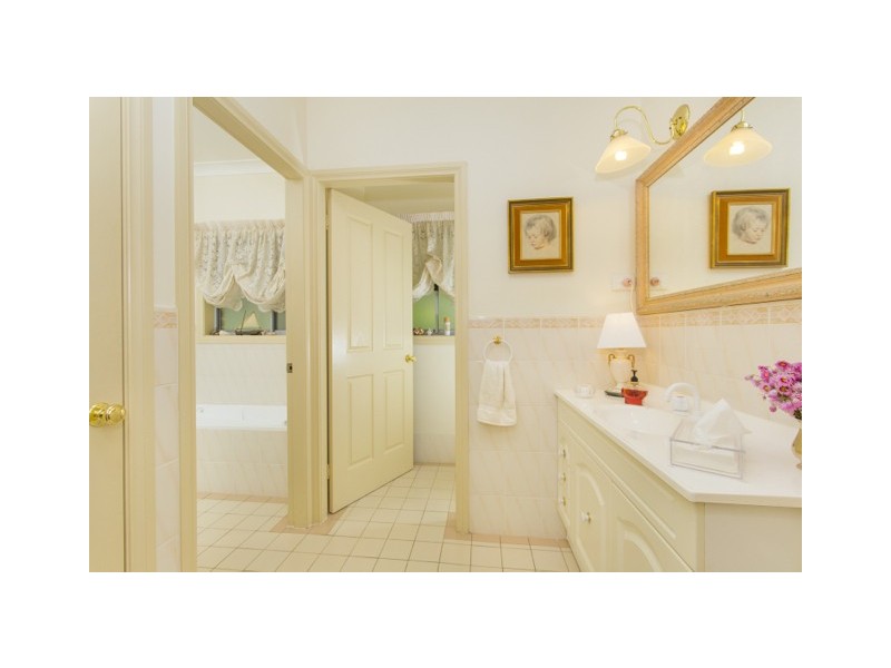 8 Bangalay Close, Brandy Hill NSW 2324