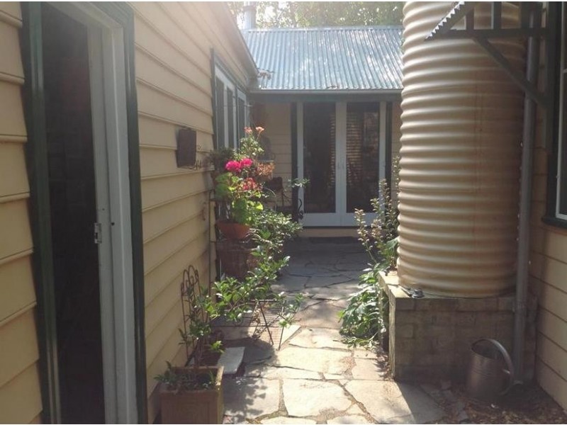 42 Bendooley Street, Bowral NSW 2576