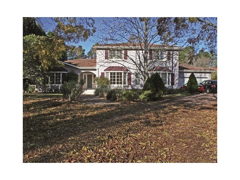 1-3 Hurlingham Avenue, Burradoo NSW 2576