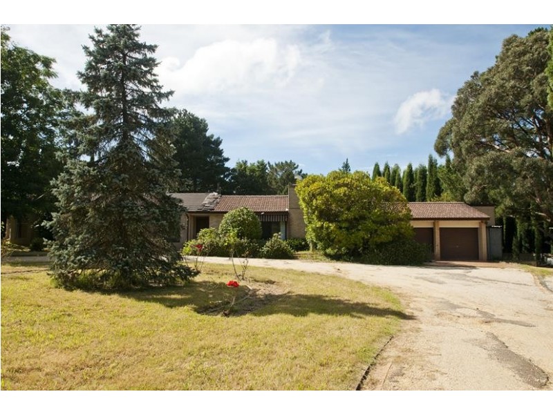 7 Moynoe Close, Burradoo NSW 2576