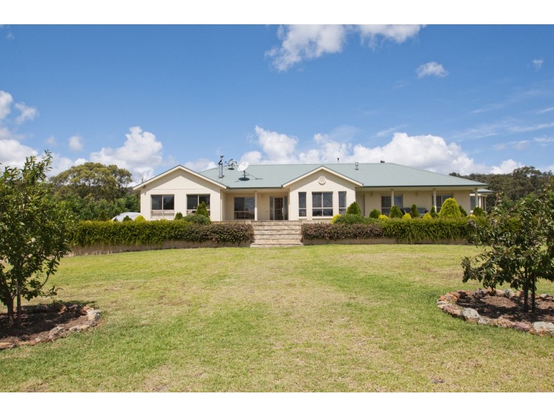 261 Old Coowong Road, Canyonleigh NSW 2577