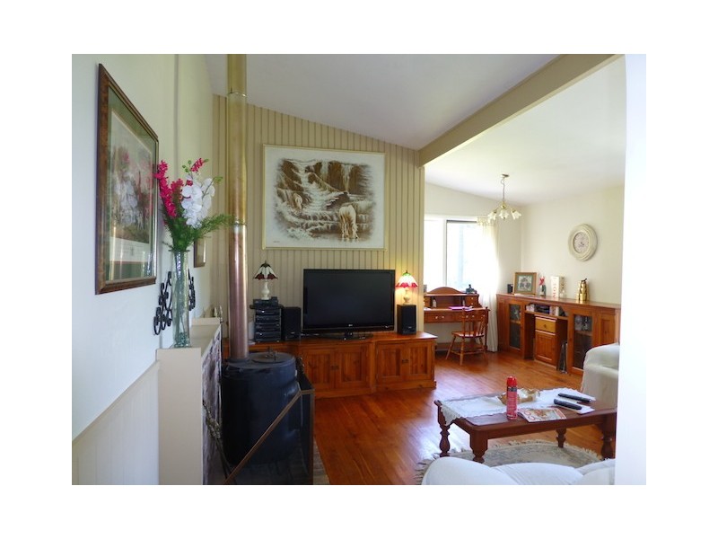 84 Newbury Drive, Penrose NSW 2579