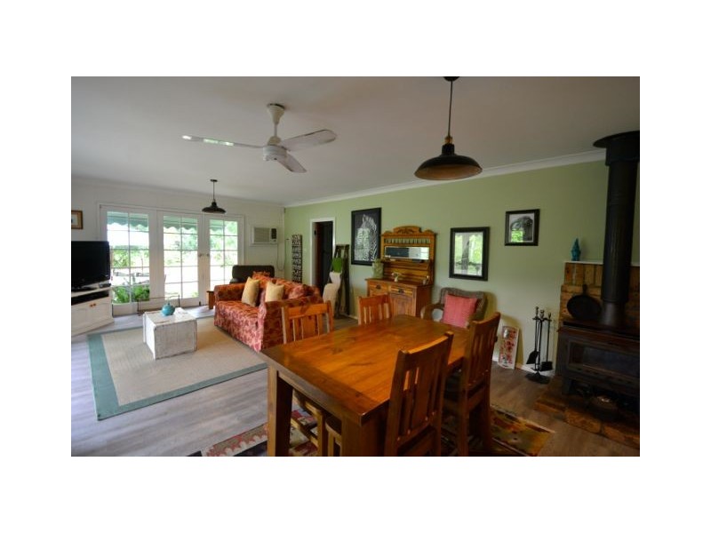 25 Lowes Lane, Booral NSW 2425