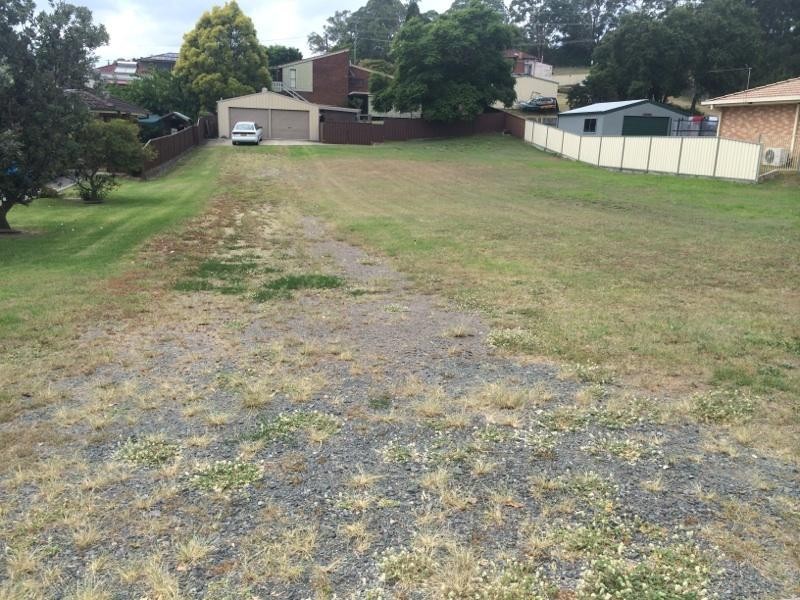 11 Hancock Avenue, Dungog NSW 2420