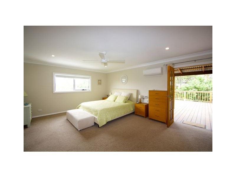 9 Carlton Avenue, Dungog NSW 2420