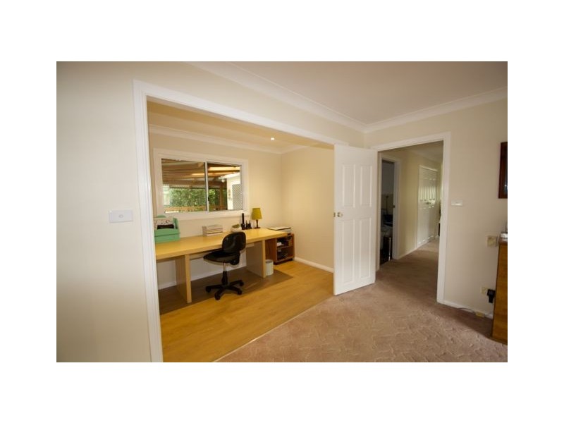 9 Carlton Avenue, Dungog NSW 2420