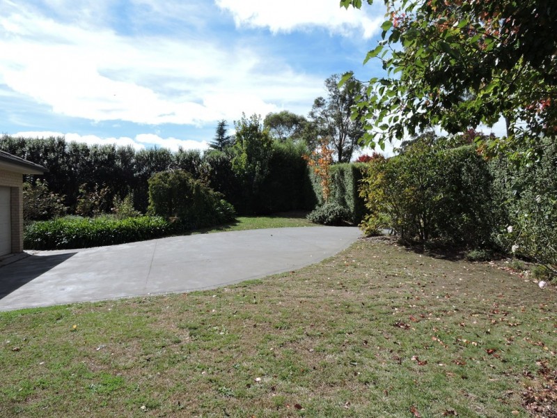 43 Rowland Road, Bowral NSW 2576